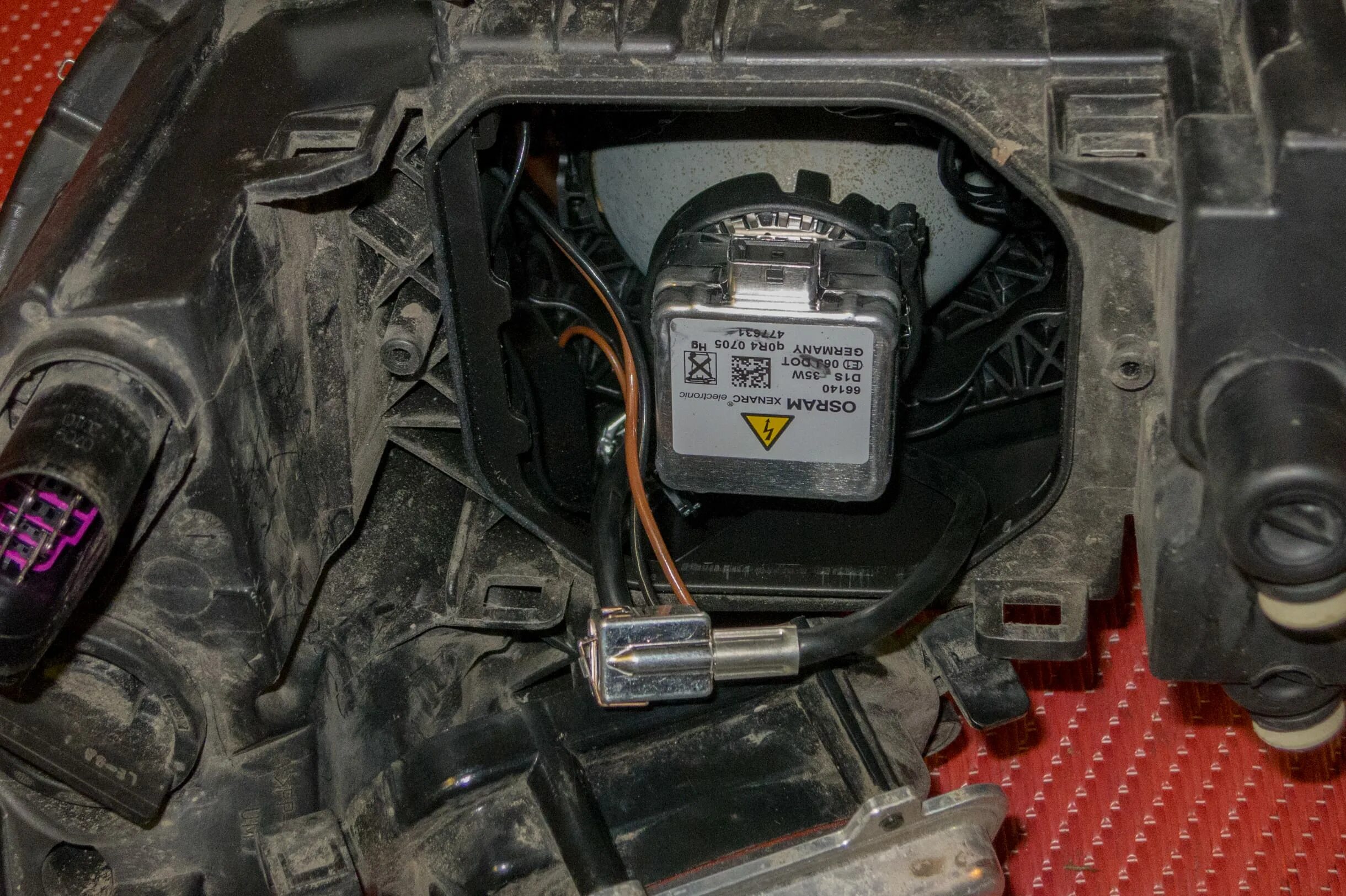 Замена штатного ксенона D2S +в птф - Mazda 6 MPS, 2,3 л, 2011 года расходники DR
