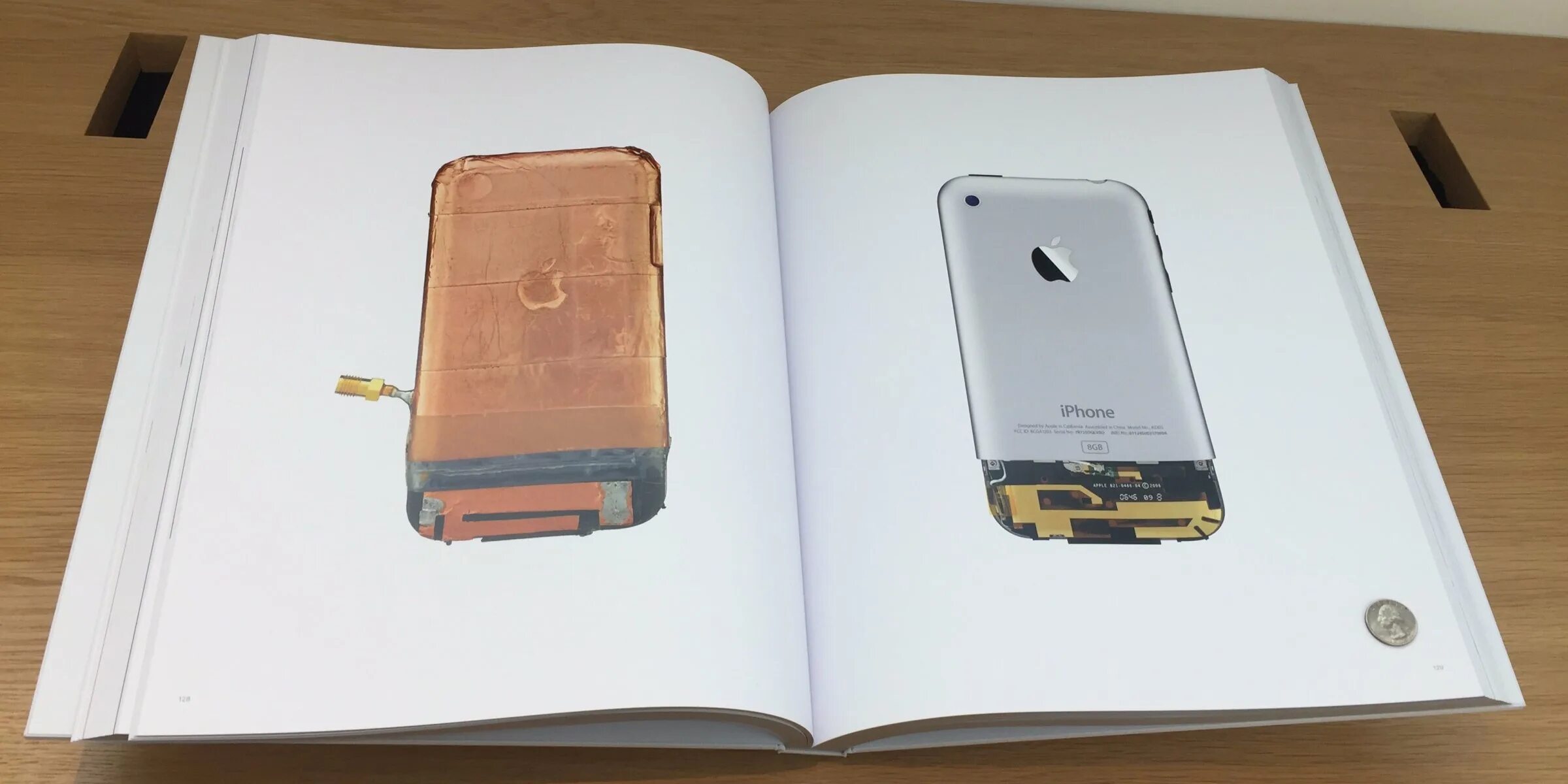 Книга apple book. Design like apple book. Книга apple. Книга apple book. Designed by apple книга.