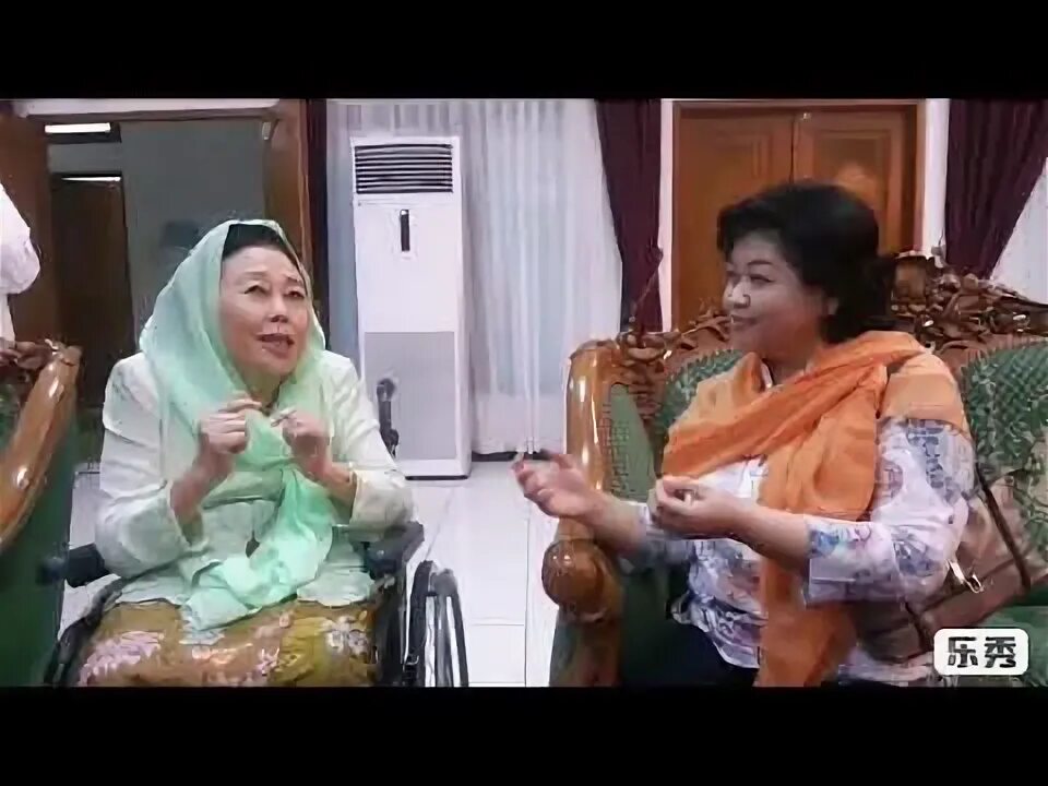Bersama ibu. Bersama ibu. Чулабхорн валайлак болезнь. Bersama ibu. Чулапхон валайлак сейчас.