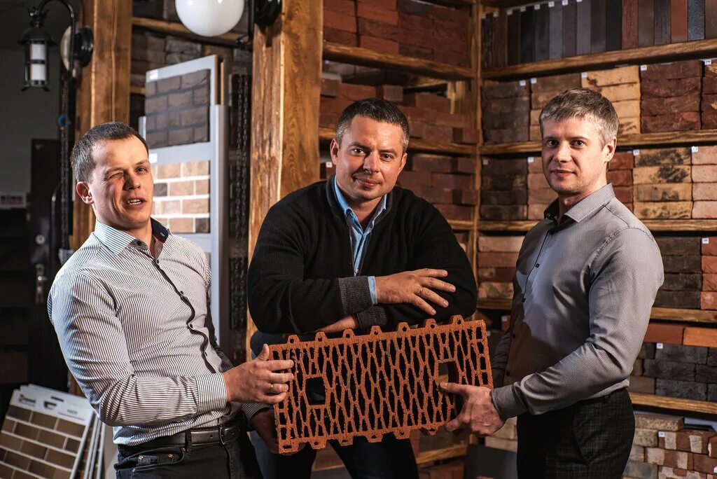 брикус рязань. брикус воронеж. реклама кирпичного завода. демо парк брикус. брикус.