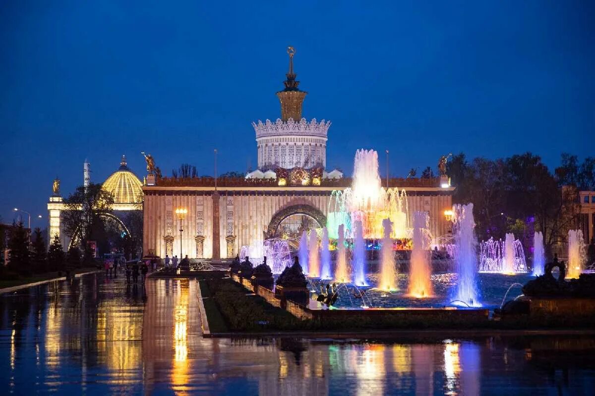 Вднх куда сходить. Вднх куда сходить. Выставочный комплекс вднх. Парк вднх ввц. Парк вднх сейчас.