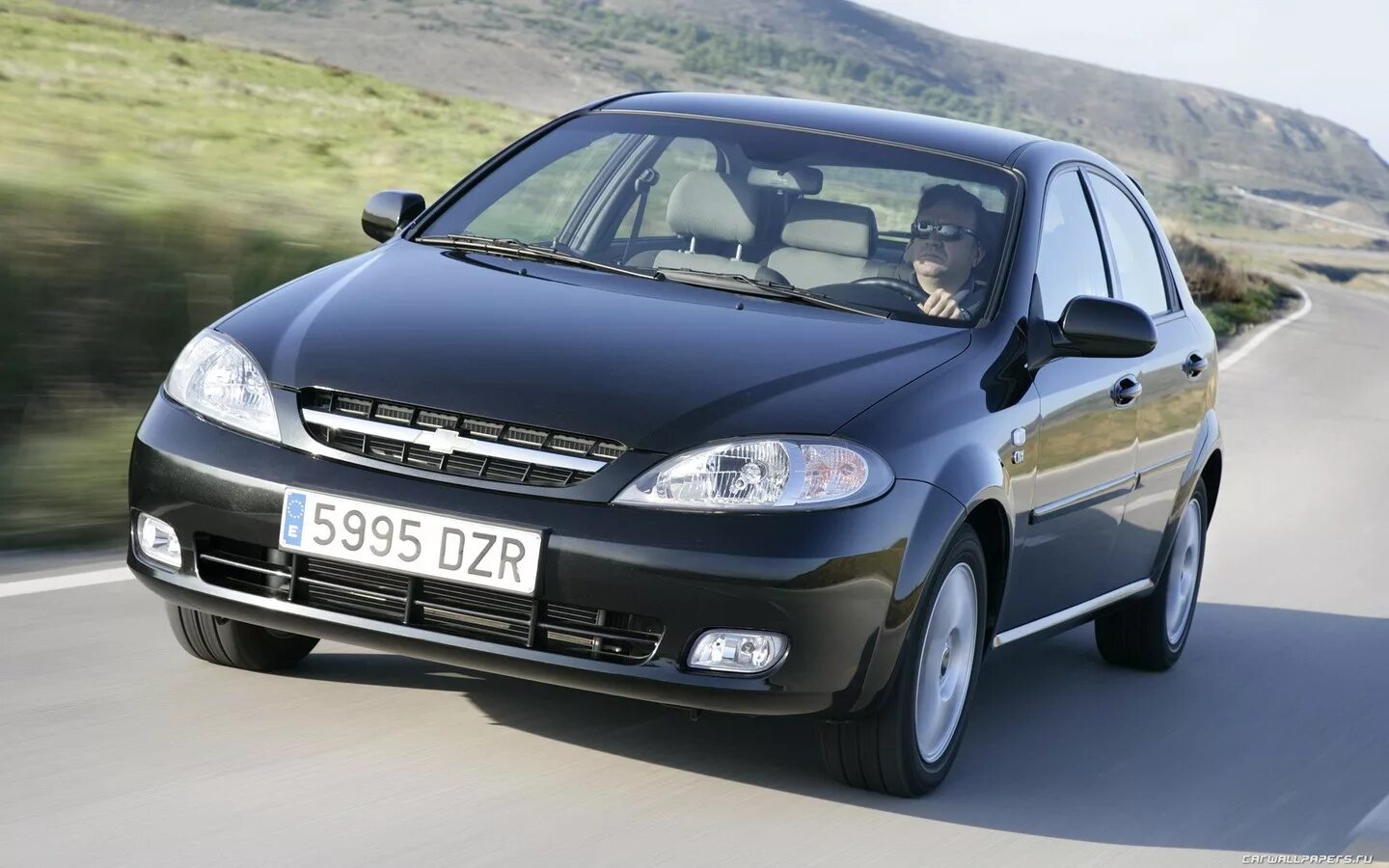 Автомобиль лачетти хэтчбек. Chevrolet Lacetti Hatchback. Chevrolet Lacetti 1. Шевроле Лачетти хэтчбек 1.4. Шевроле Лачетти хэтчбек 1.6.