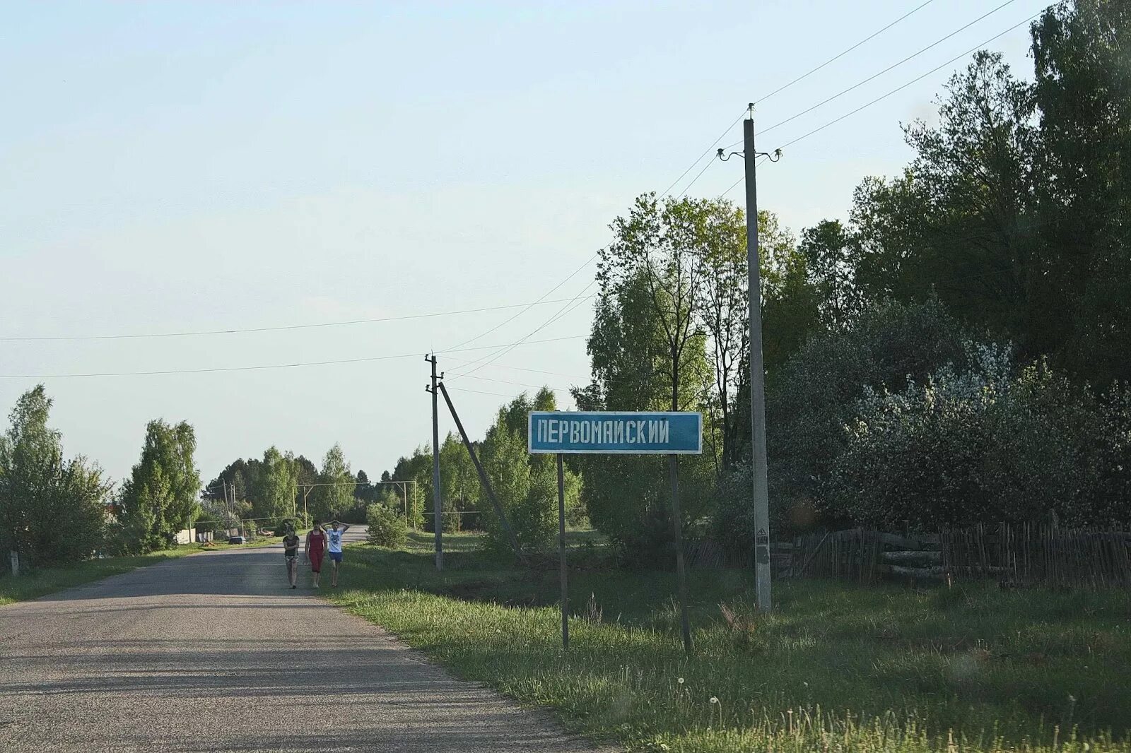Дом на станции ромоданово. Красный поселок мордовия. Зелёная роща мордовия посёлок. Памятник тани бибиной ромоданово. Темников картинки.