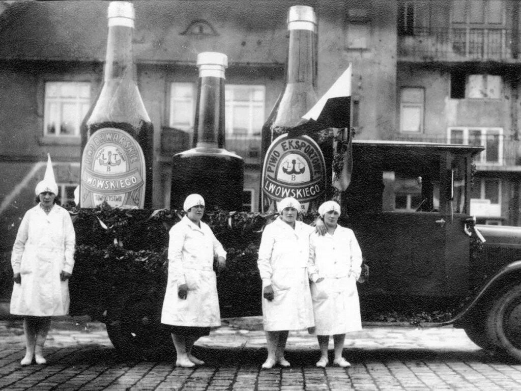 Пиво Львовское 1715. Пивные заводы старые. Старые фотокарточки пиво. Старая пивоварня. Старинная пивная