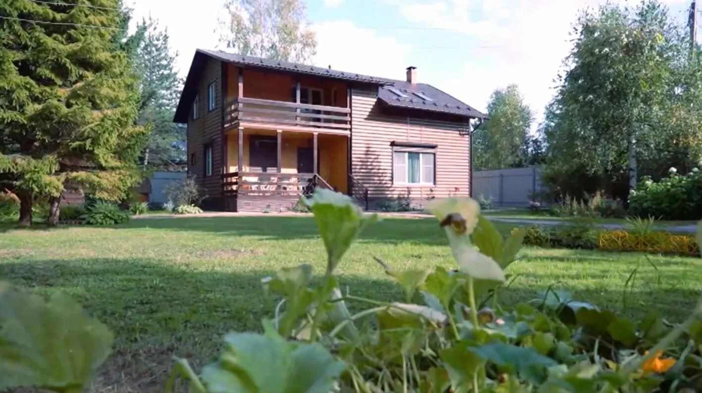 Дом Сергея Лазарева снаружи. Дом Лазарева в Павлово. Дом Сергея Лазарева в Павлово. Загородный дом Сергея Лазарева. Жилье лазарева