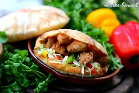 Пита с мясом и овощами