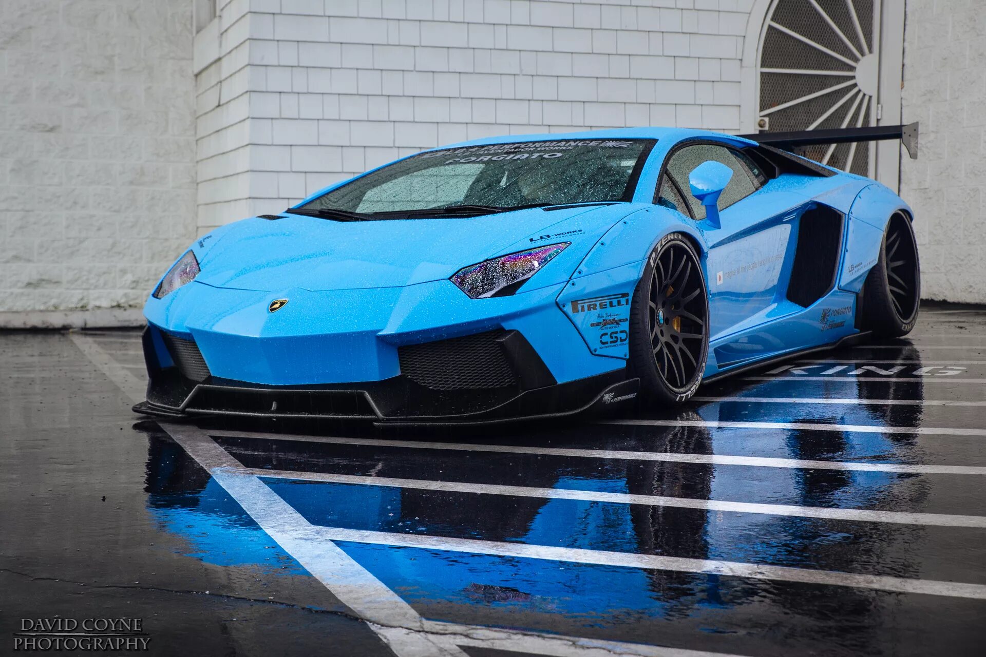 Песни хочу синий ламборгини. Ламборджини авентадор. Lamborghini Aventador lp700-4 спорт. Lamborghini Aventador lp700 Blue. Lamborghini Aventador lp700-4 синяя.