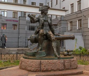 Памятник василию