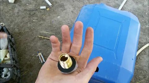 Кран в бочке своими руками