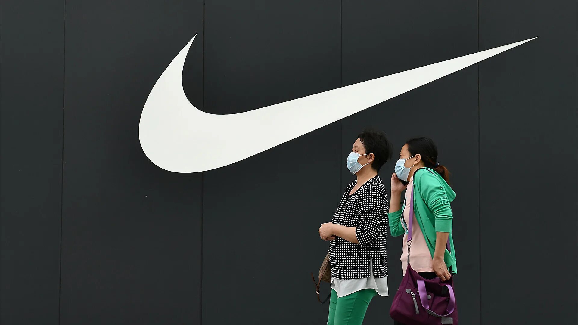 Nike Китай. Найки в китайском стиле. Nike China logo. Китайский найк