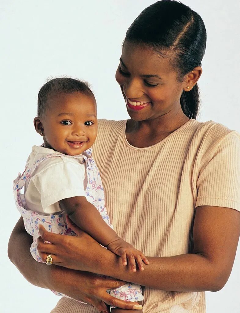 Молодых мам негры. Блэк мом. African American mother and Baby. Women Baby. Black mom and Baby.