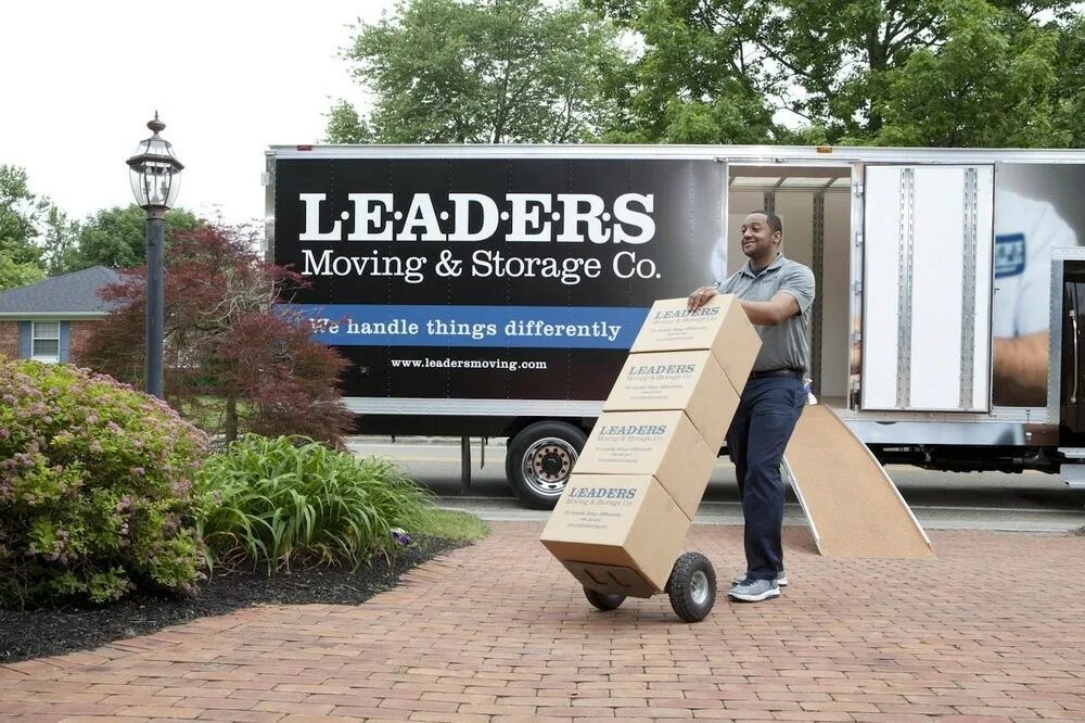 Leaders moving. Handel thing. Leaders moving. Лидерство картинки для презентации. Лидерство в организации рисунки.
