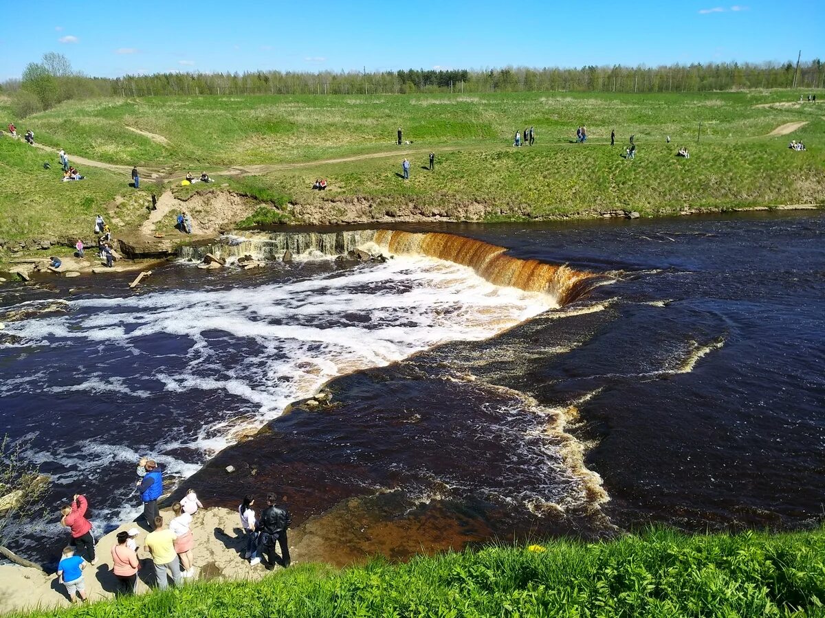 Большой тосненский водопад. Саблинские водопады Тосно. Саблино большой Тосненский водопад. Водопад на реке Тосна. Тосненский водопад в Ленинградской области.