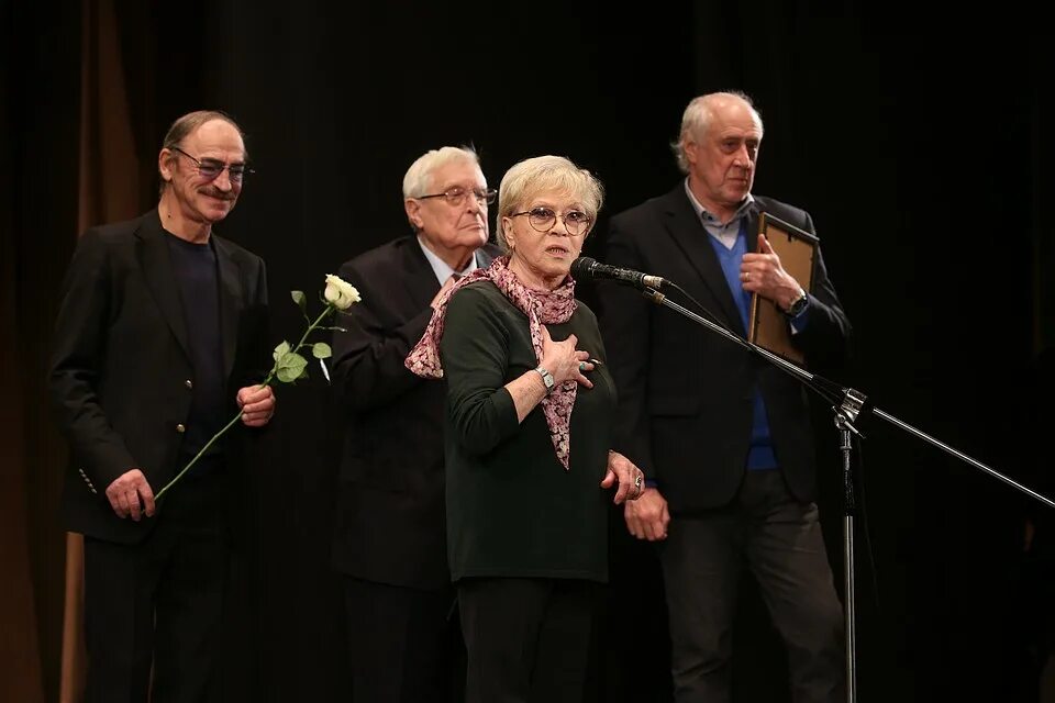 алиса фрейндлих басилашвили