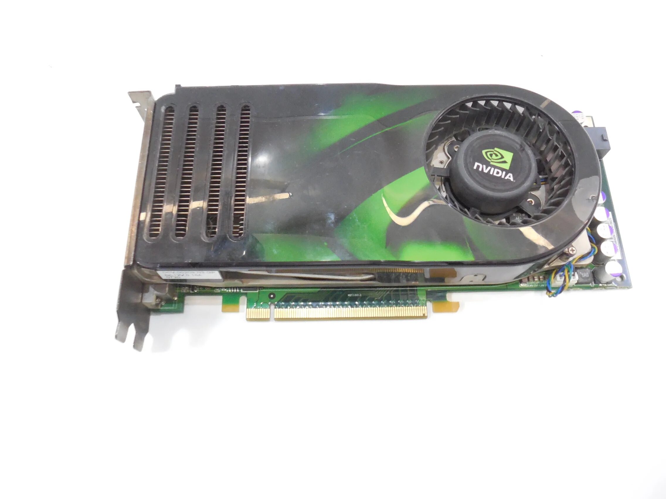 Видеокарта NVIDIA GEFORCE 8800. NVIDIA GEFORCE 8800 GTS. 8800 GTS 320mb. Geforce 8800 gts