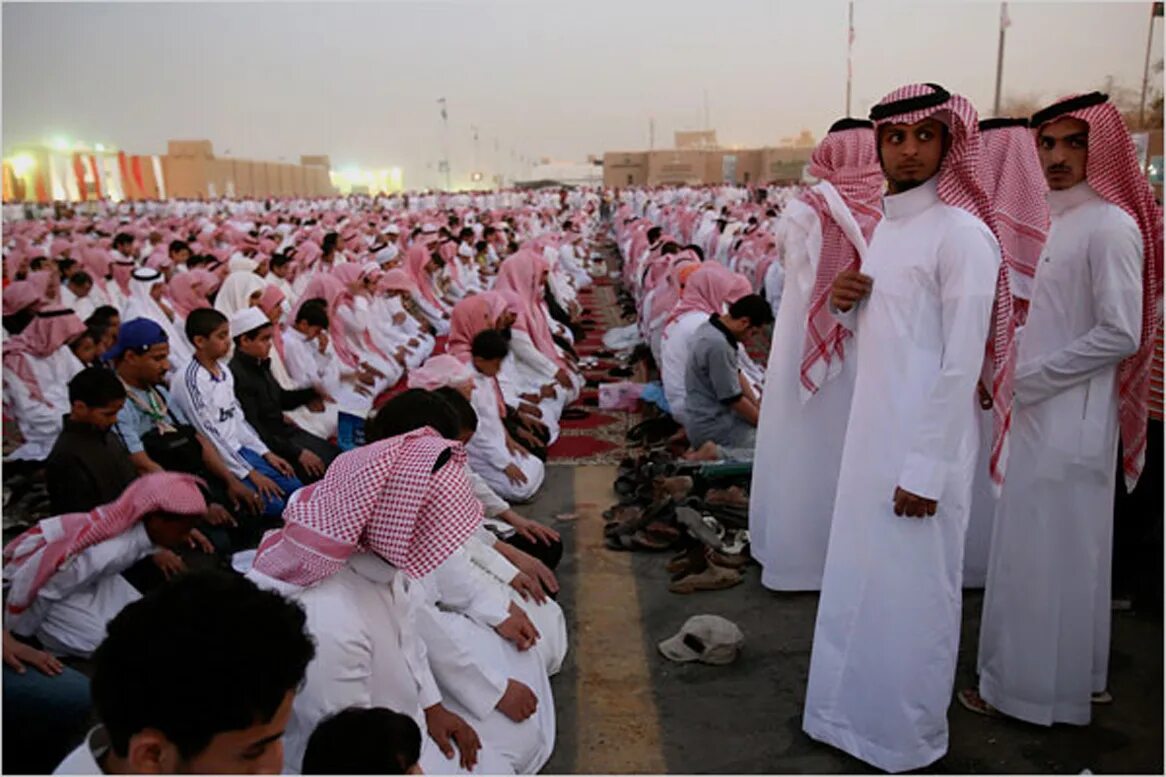 Саудовская Аравия сунниты. Шииты Саудовской Аравии. Ваххабиты в Саудовской Аравии. Жители саудовской аравии