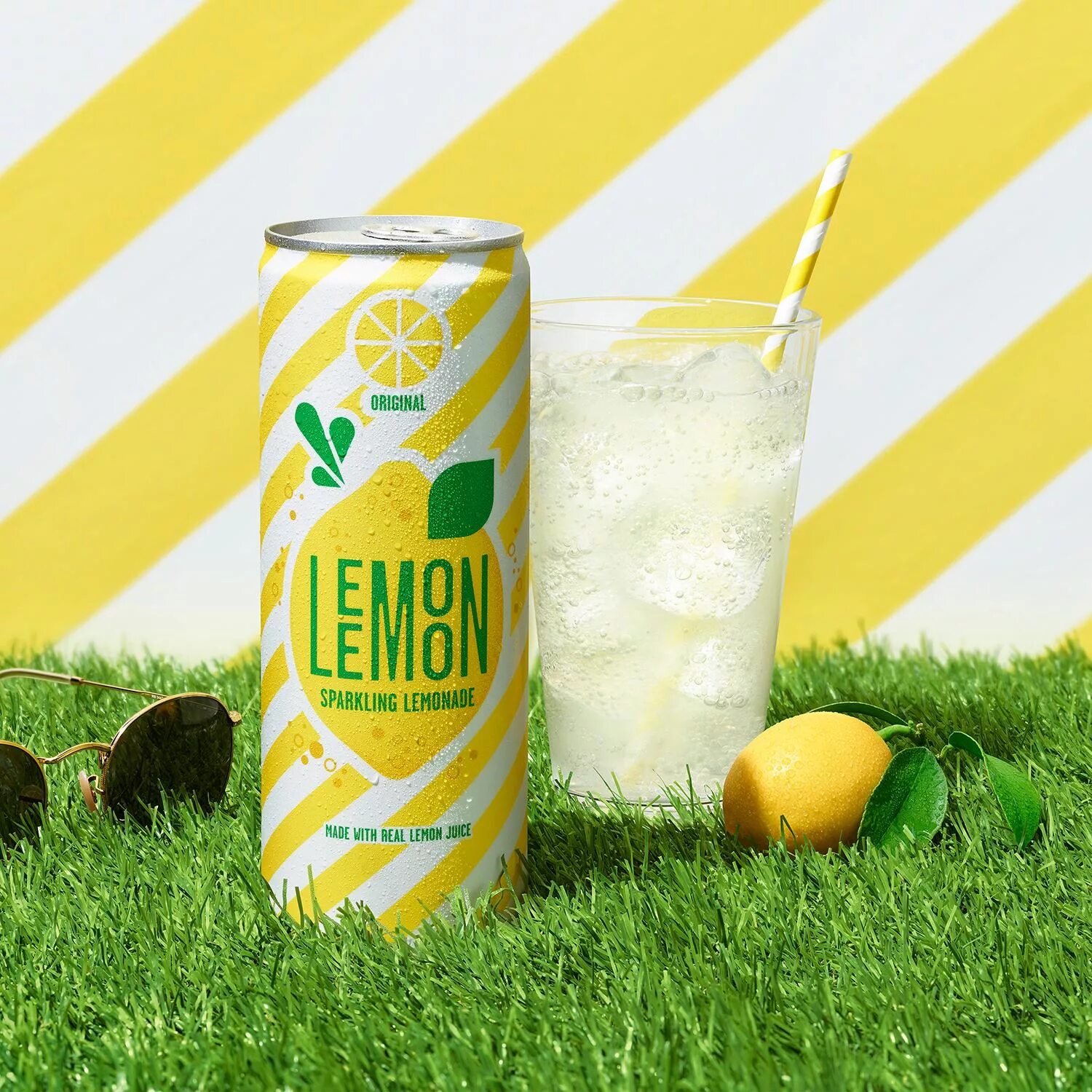 Лемон лид. Лимонад Lemon. Напиток Лемон Лемон. Реклама Лемон Лемон. Lemony лимонад.