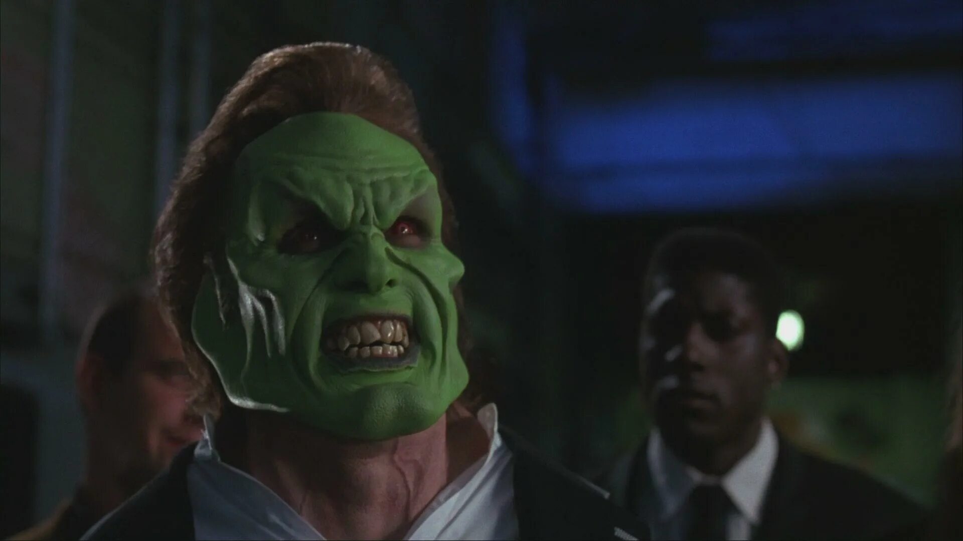 сколько лет фильму маска. джим керри ипкис. джим керри в роли маски. сколько лет фильму маска. фильм маска с джимом керри.