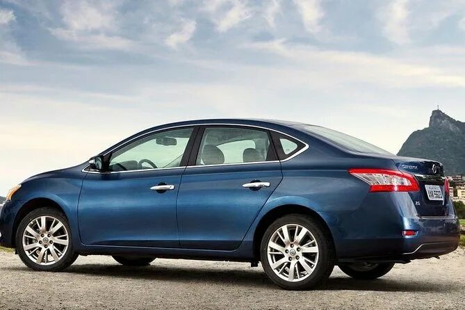 Новый седан Nissan Sentra - названы цены