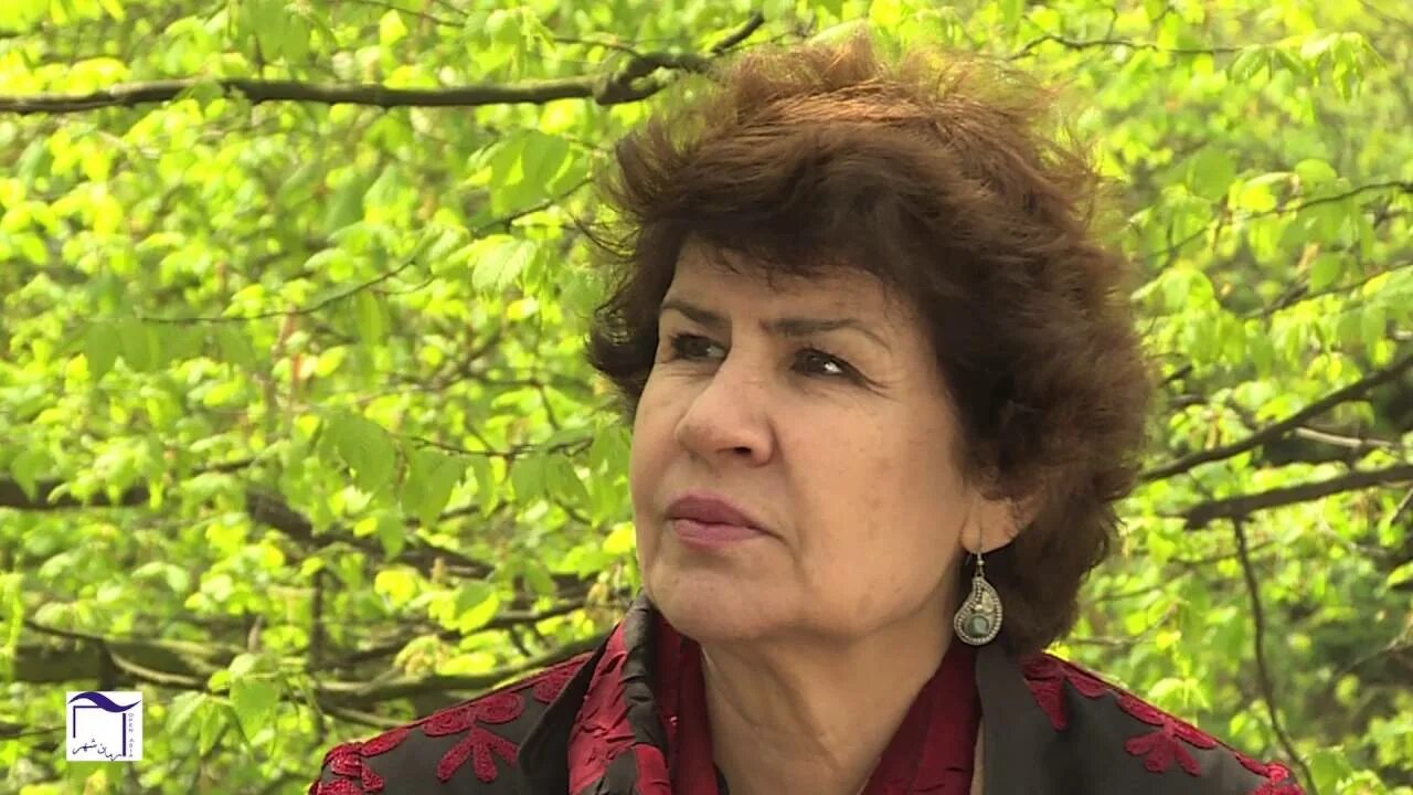 Гулрухсор сафиева таджикская писательница. Таджикская поэтесса гулрухсор сафиева о русских. Таджикская поэтесса гулрухсор сафиева о русских. Таджикская писательница гулрухсор. Гулрухсор сафиева таджикская писательница.