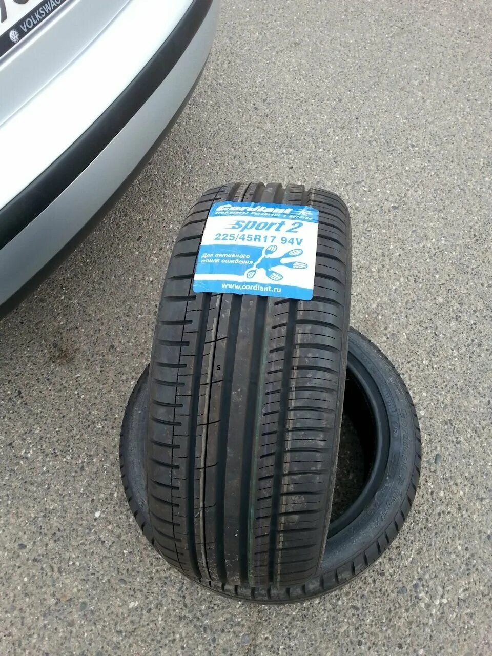 Cordiant r17 лето. Cordiant Comfort 2 225/50 r17. Cordiant Sport 2. Cordiant Comfort 2 225/45 r17 94h. Шина 225/45 r17 <Cordiant> Comfort 2 94h (лето; асимметричный).