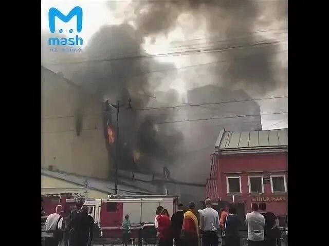 Поджог на лиговском. Пожар на лиговском. лиговский 50 пожар. ближайшая пожар в санкт-петербурге на лиговском. видео после пожара лиговский 44.