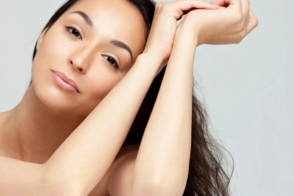 Анжела ли боец. Элла ли женщина нового времени. Элла ли писательница. Yuan herong. Angela lee бокс.