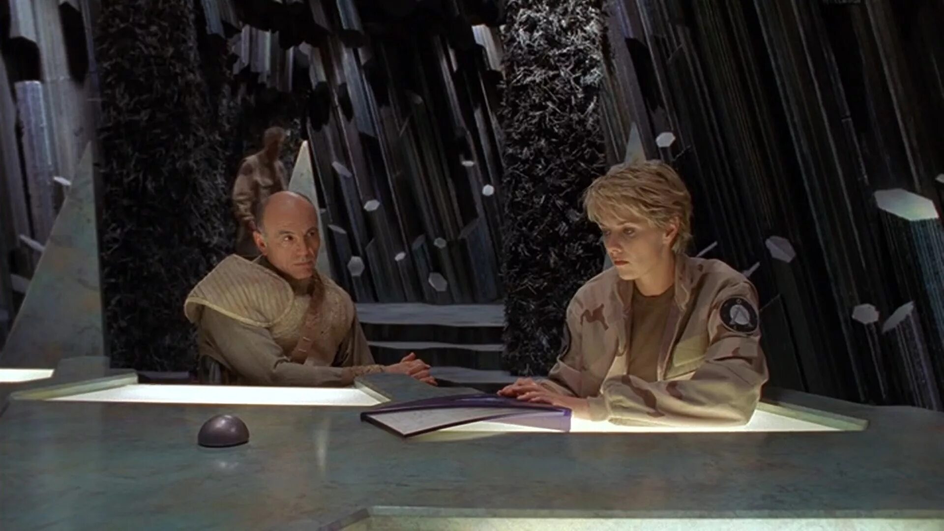 Звёздные врата: зв-1 (1997). Кармен Ардженциано Звёздные врата. Питер Уингфилд Звёздные врата.