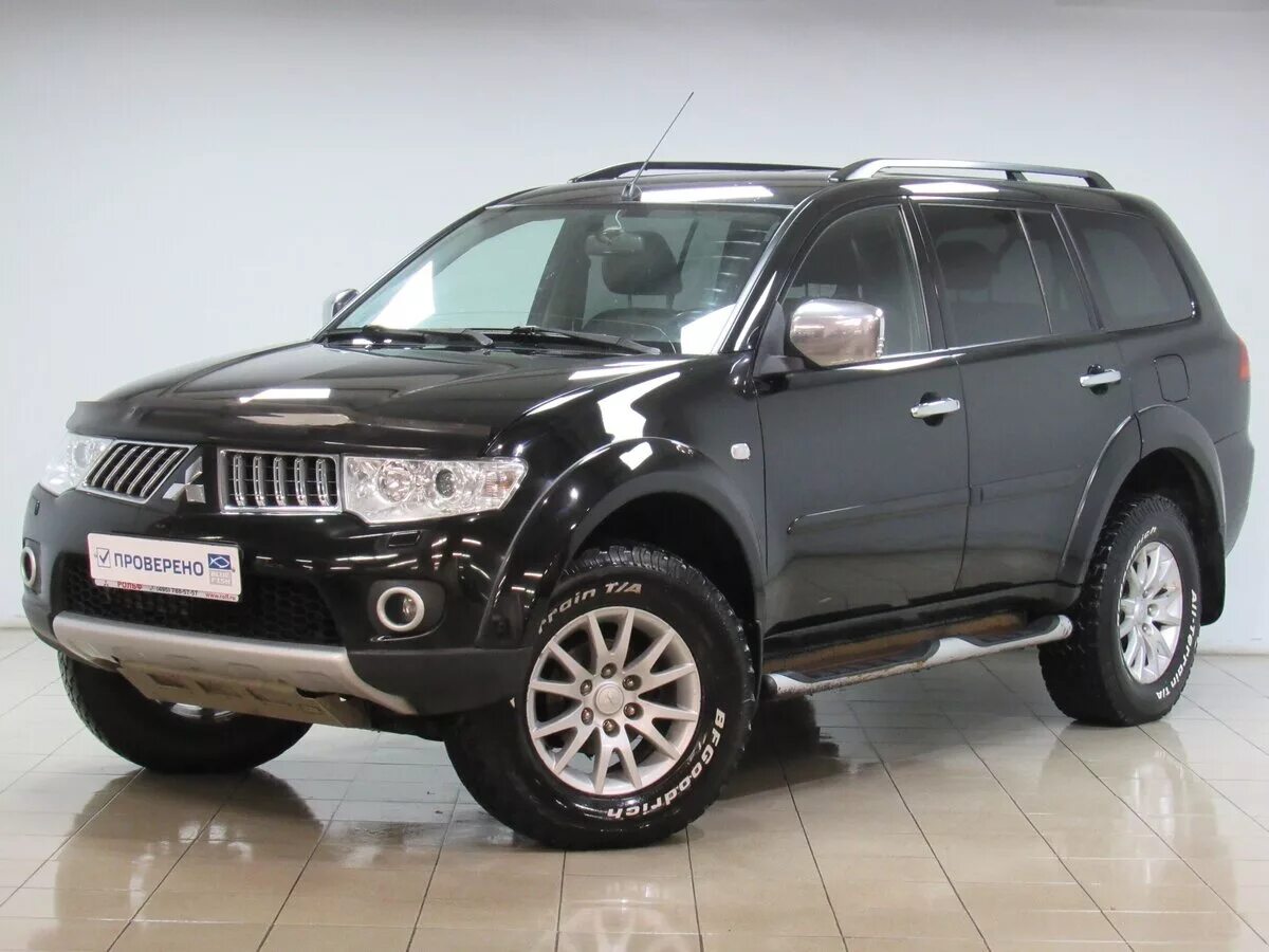 Мицубиси дизель бу. Pajero Sport 2010. Mitsubishi Pajero Sport 2010. Митсубиши Паджеро спорт 2010. Mitsubishi Pajero Sport 2010 черный.