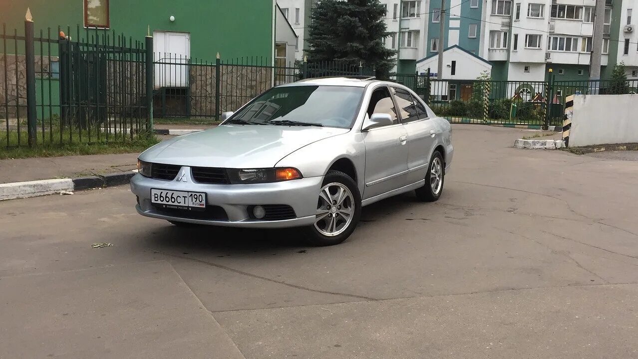 Mitsubishi galant 2 4. Митсубиши Галант 8 американец. Митсубиси Галант 2002 американец. Митсубиси Галант 8 американец 2.4. Митсубиси Галант 2001 2.4.