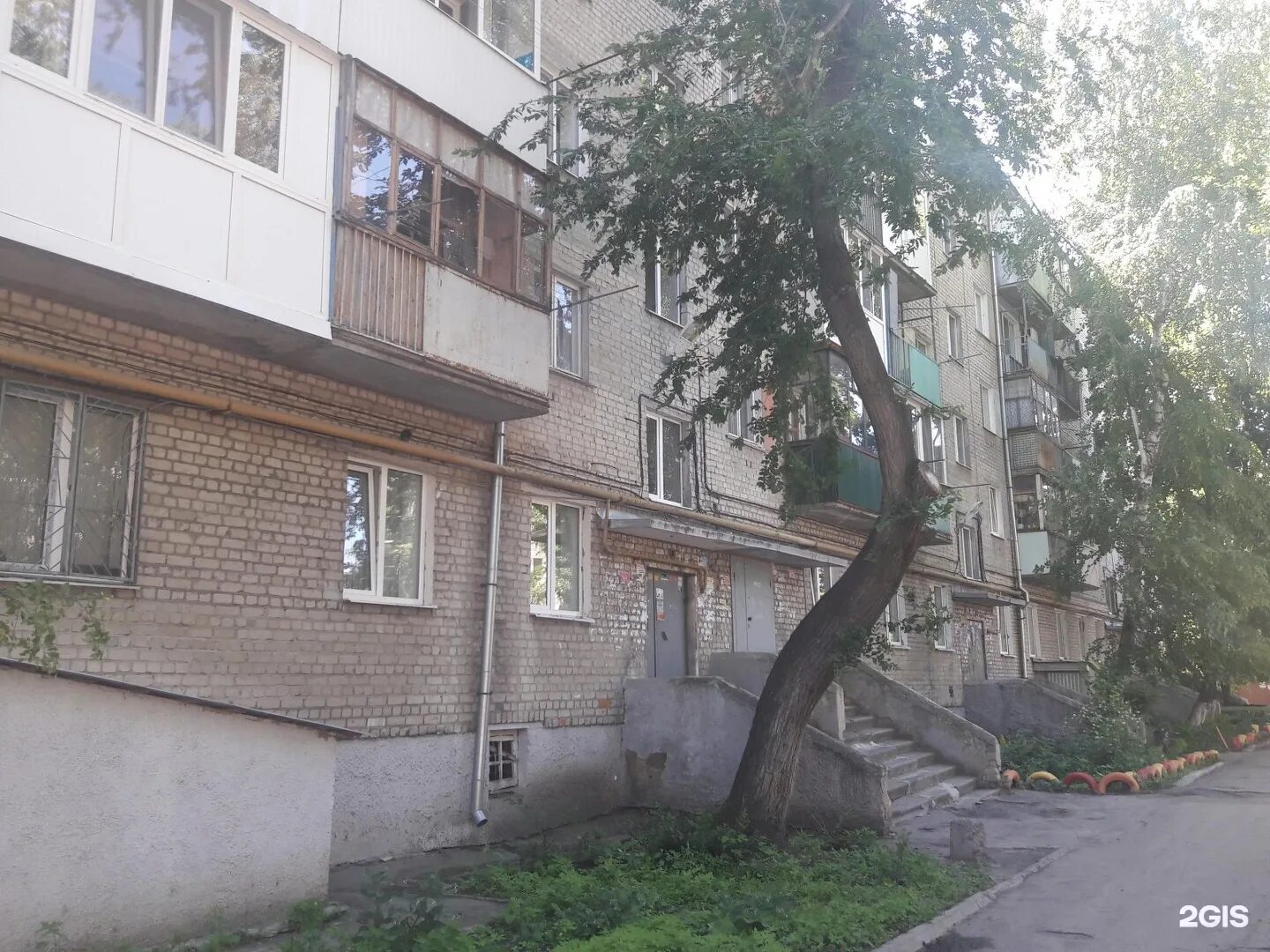 Станционный проезд. 2 станционный проезд 17. станционный проезд 16 саратов. г. саратов, 1-й станционный пр., д. 6. 1 й станционный проезд 6 саратов.