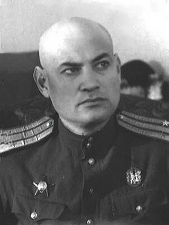 Бориса леонтьевича горбатова. Горбатов военный корреспондент. Б горбатов. Б горбатов. Бориса леонтьевича горбатова.