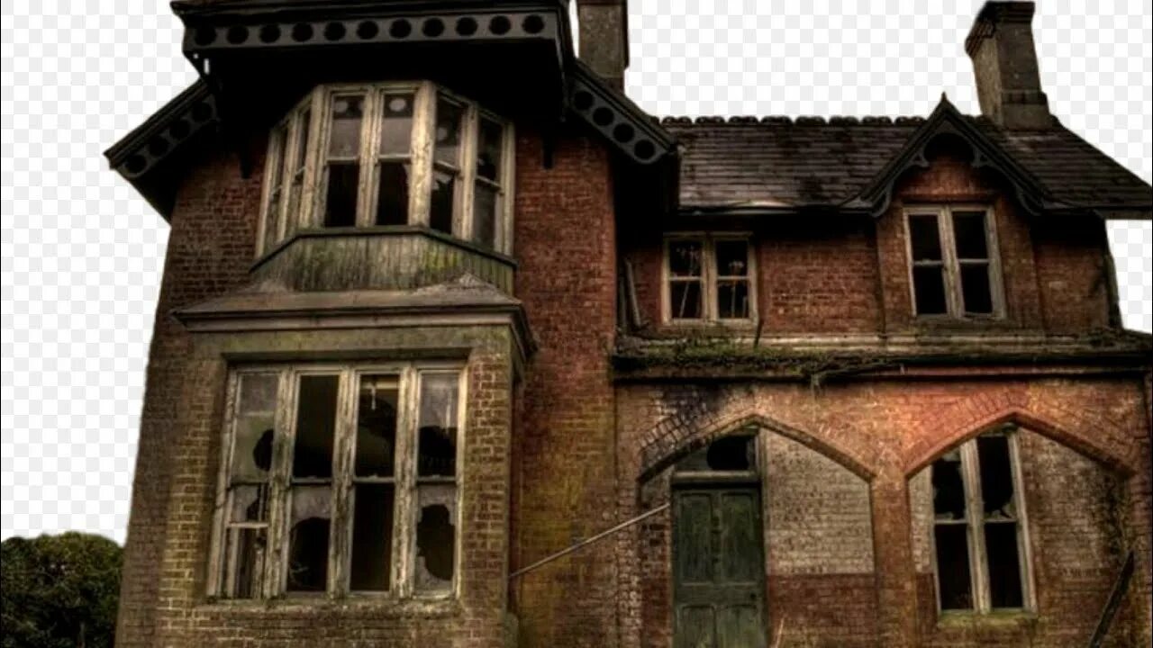 Заброшенное здание на прозрачном фоне. Scary House. Scary Village House. Scary Manor.