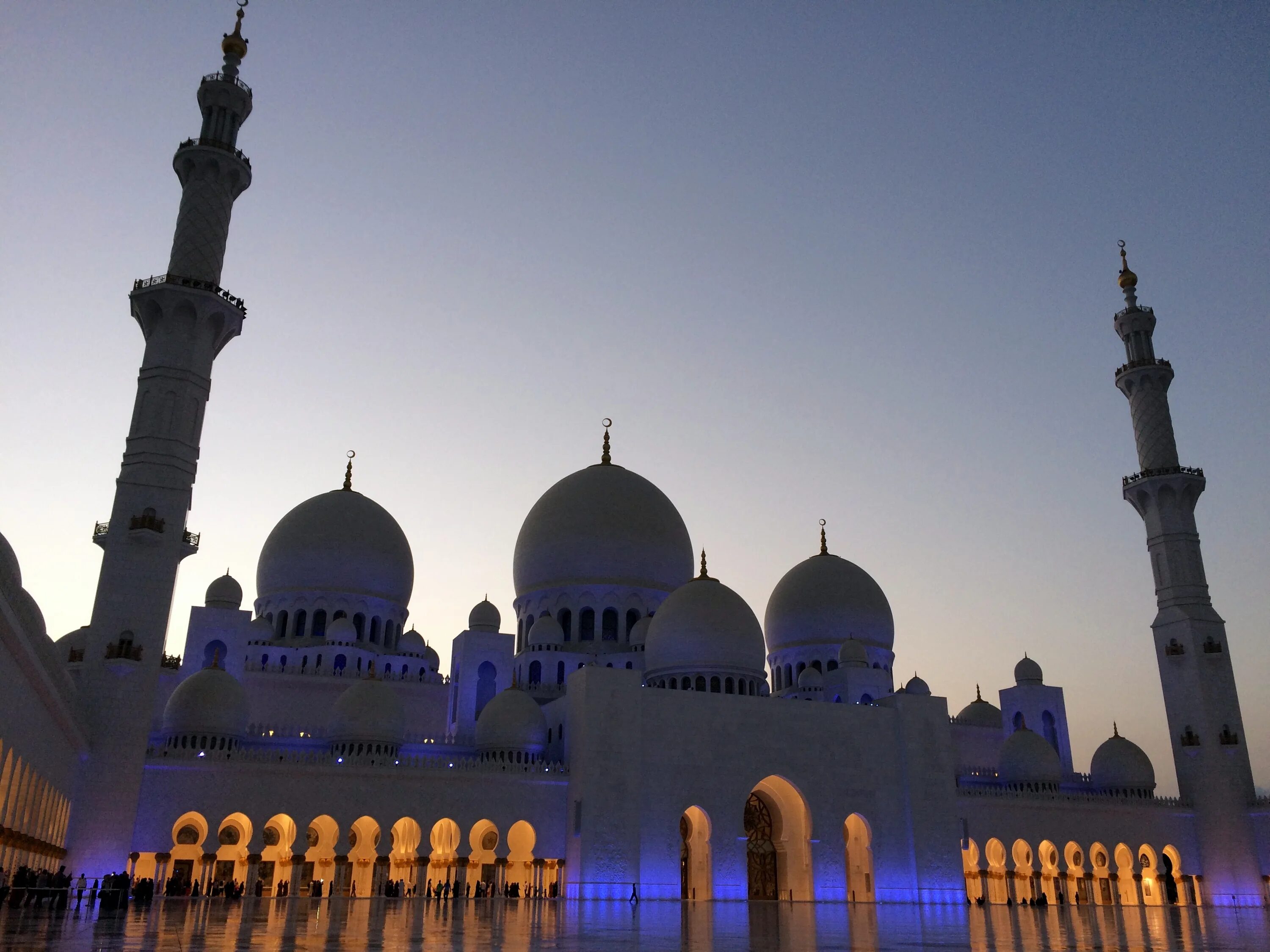 Шали чечня мечеть гордость мусульман. Соборные мечети россии. Самая главная мечеть у мусульман. Джами храм. Кул-шариф казань 1997 года.