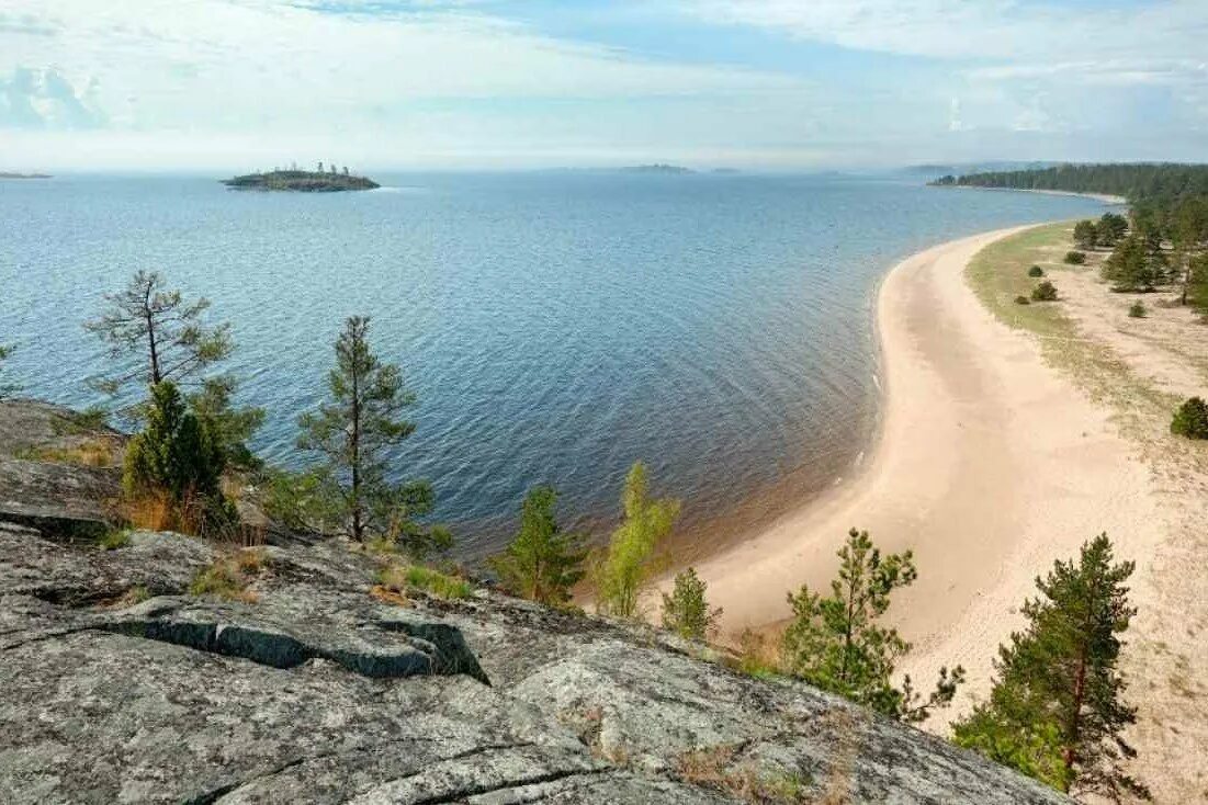 Карелия турбаза ладога озеро. Приозерск пляж озеро ладога. Приозерск турбаза ладога. База ладога озеро приозерск. Приозерск турбаза ладога.