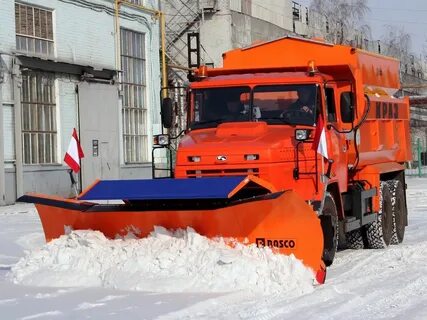 Снегоуборочная машина картинка