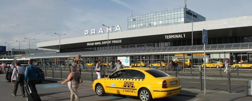 Прага аэропорт веб. Пражский аэропорт имени вацлава гавела. Прага аэропорт веб. Аэропорт рузине прага. Вацлава гавела аэропорт фото.