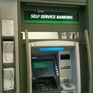 Банкомат не закрывает деньги