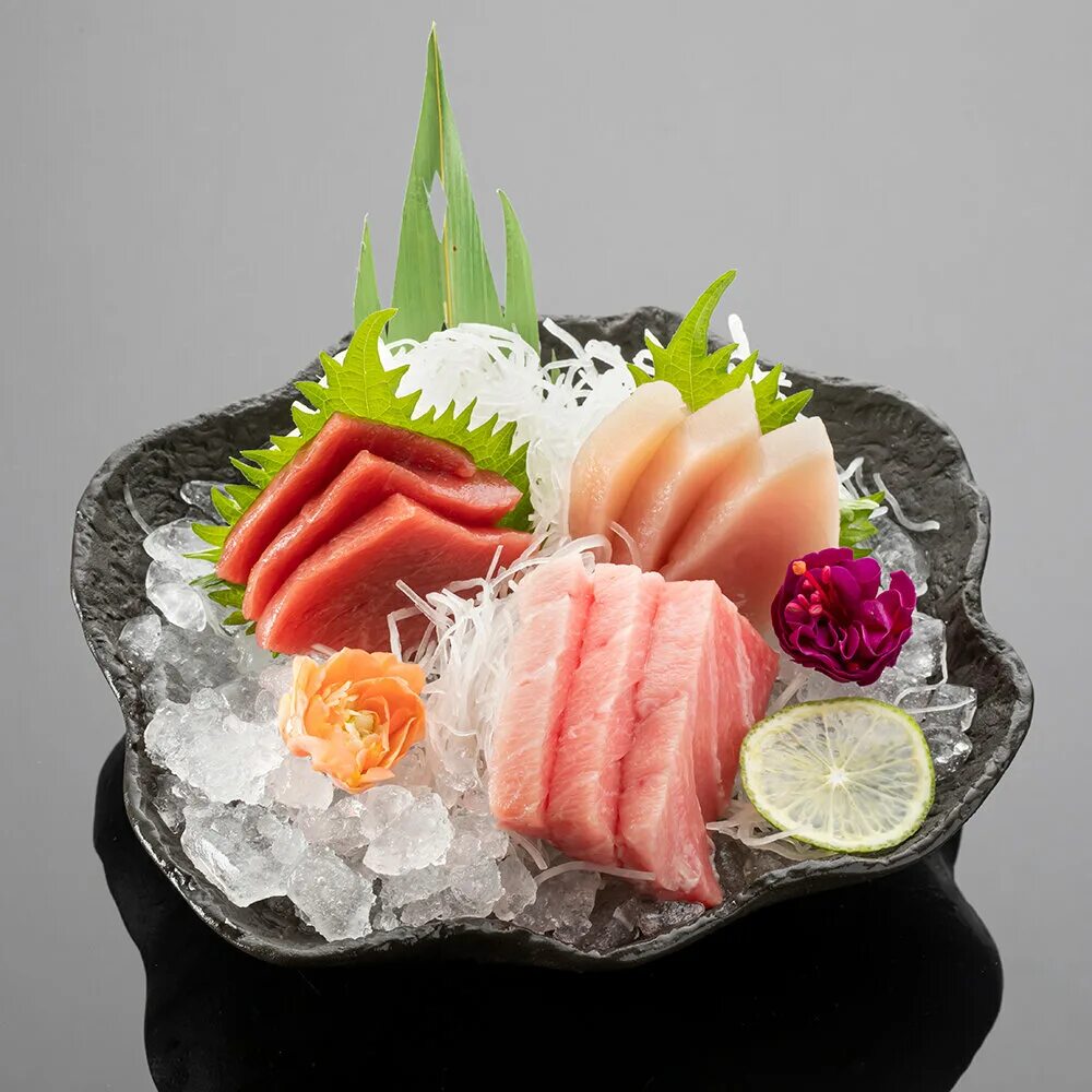 Сашими тунец. Сашими тунец. Сашими краснодар. Сашими номера. Сашими морских пехотинцев.