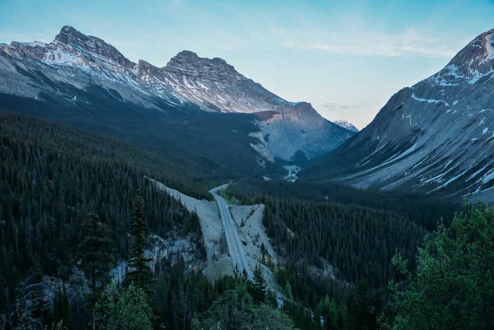 скалистые горы караоке. март скалистые горы. пятнистая лихорадка скалистых гор фото. северо-запад сша. скалистые горы караоке.