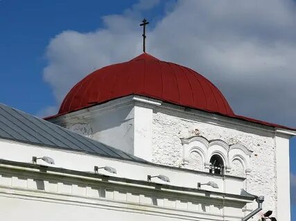 Красные купола