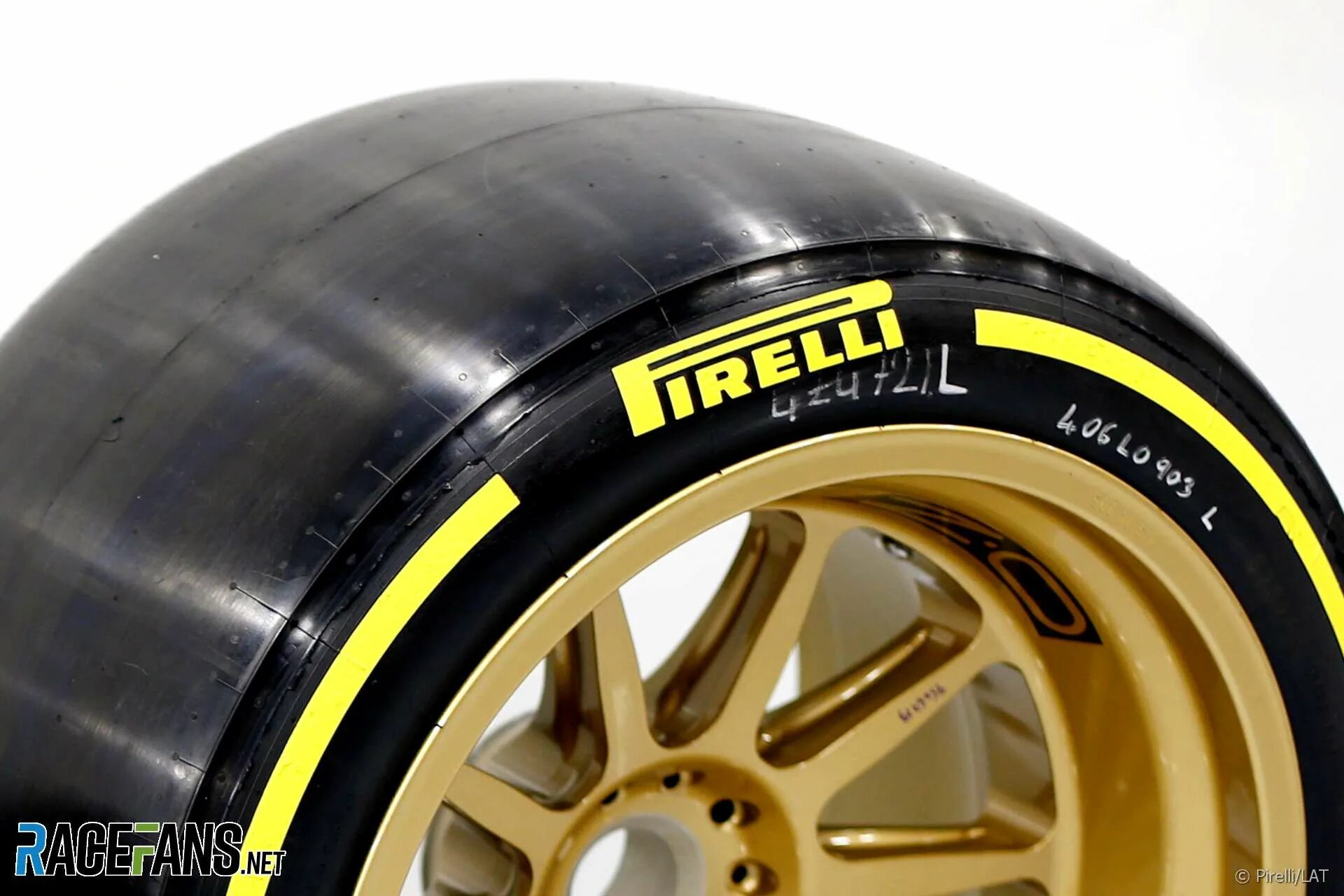 Pirelli f1. Pirelli Wheels f1 2022. Pirelli f1 Tyres 2d. Pirelli Tires f1 2022. 1 колесо ру