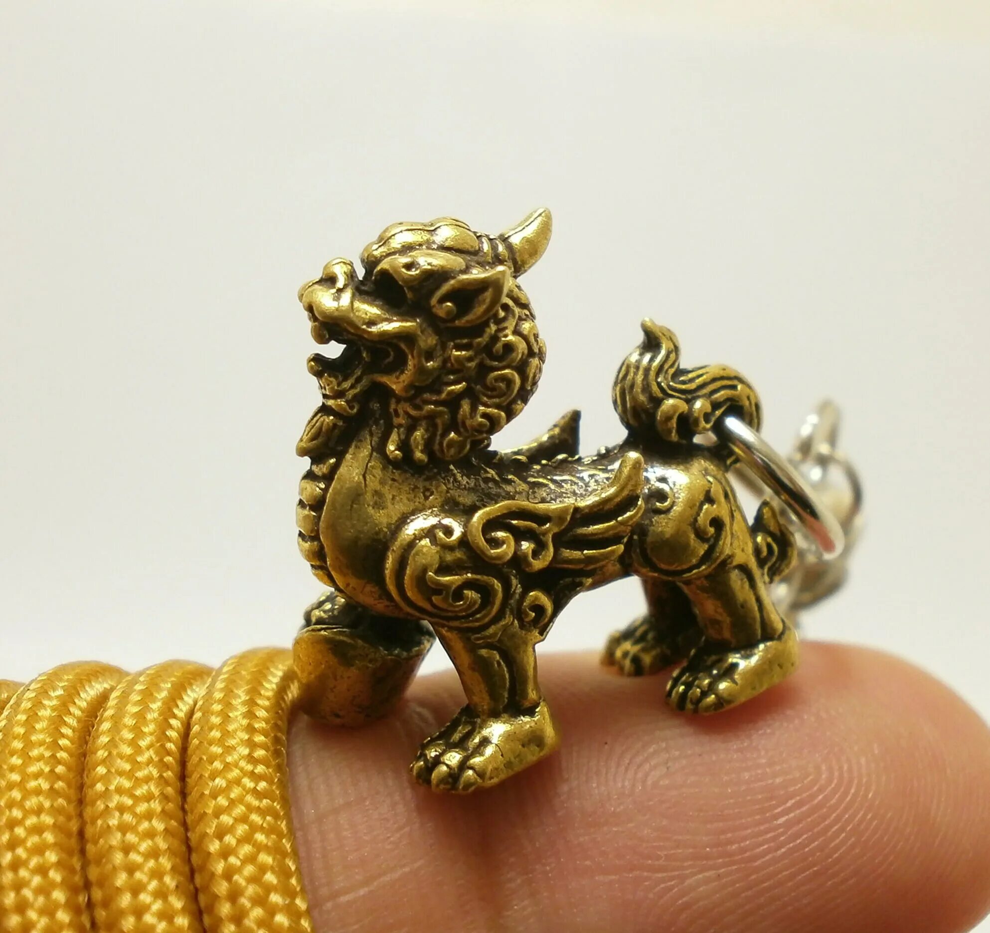 Дракон пи яо. Фигурка талисман пи яо. Статуэтка пи яо. Пи яо фэн шуй. Дракон пи яо.