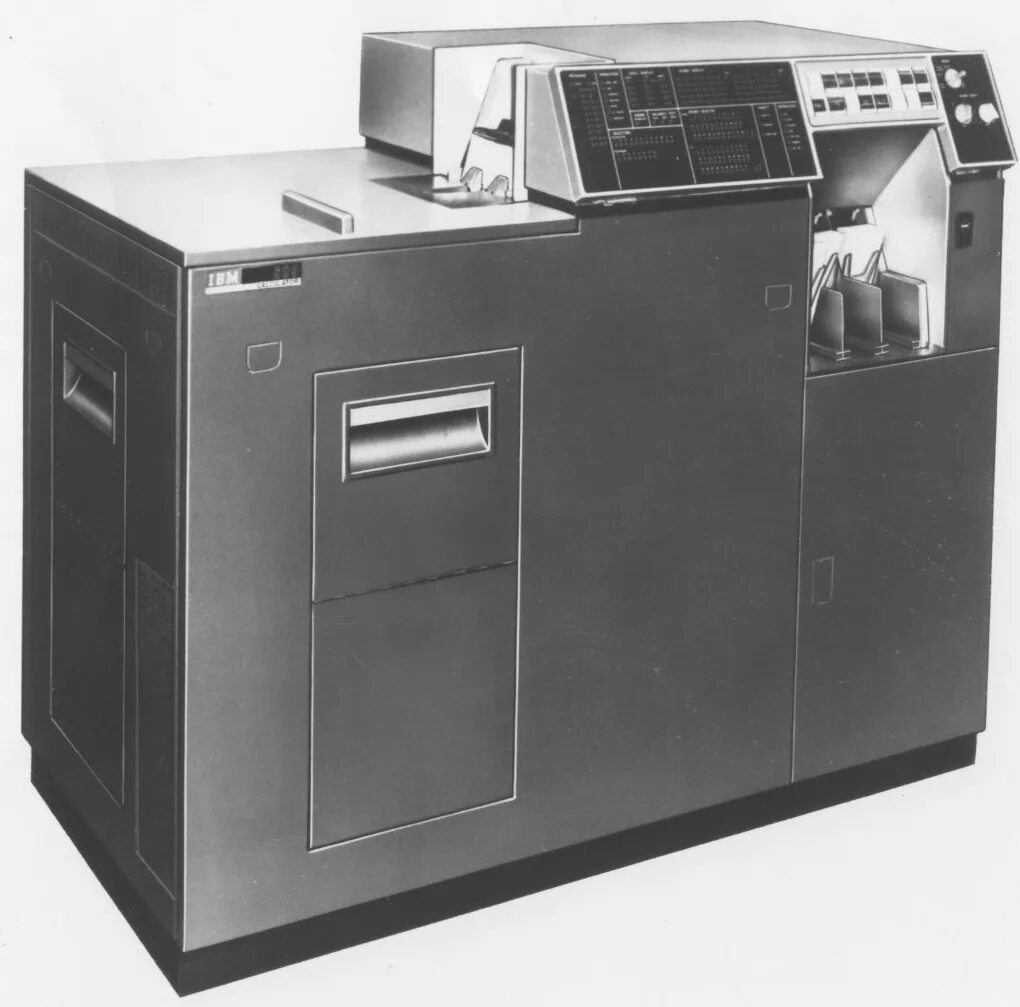 Табулятор IBM 1890. IBM машина 1889. IBM 1316. Ламповый компьютер IBM 604. Ibm цена