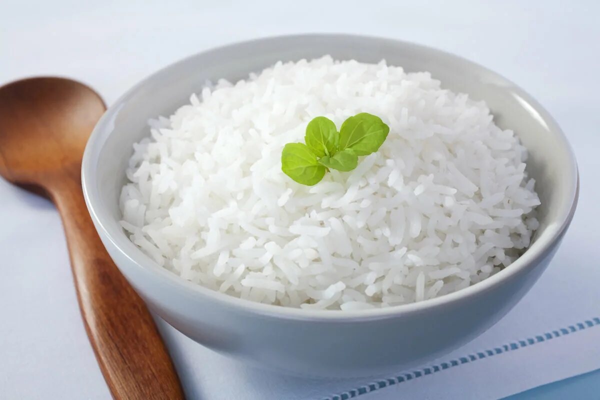 White rice. Рис отварной рассыпчатый. Рис басмати вареный. Каша рисовая рассыпчатая. Вареный рассыпчатый рис.