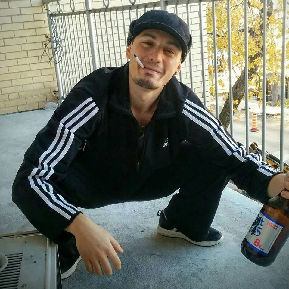 Adidas Tracksuit Slav. Adidas Tracksuit Gopnik. Гопник в адидасе. Спортик это кто