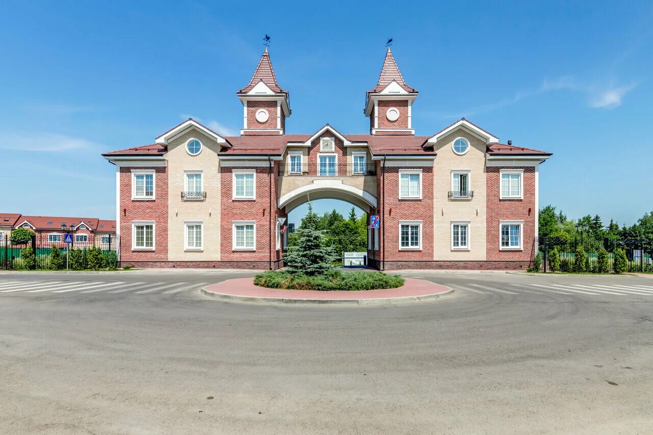 поселение первомайское коттеджный поселок академия парк. поселение первомайское коттеджный поселок академия парк. академия парк киевское шоссе. первомайское таунхаусы академия парк. первомайское таунхаусы академия парк.