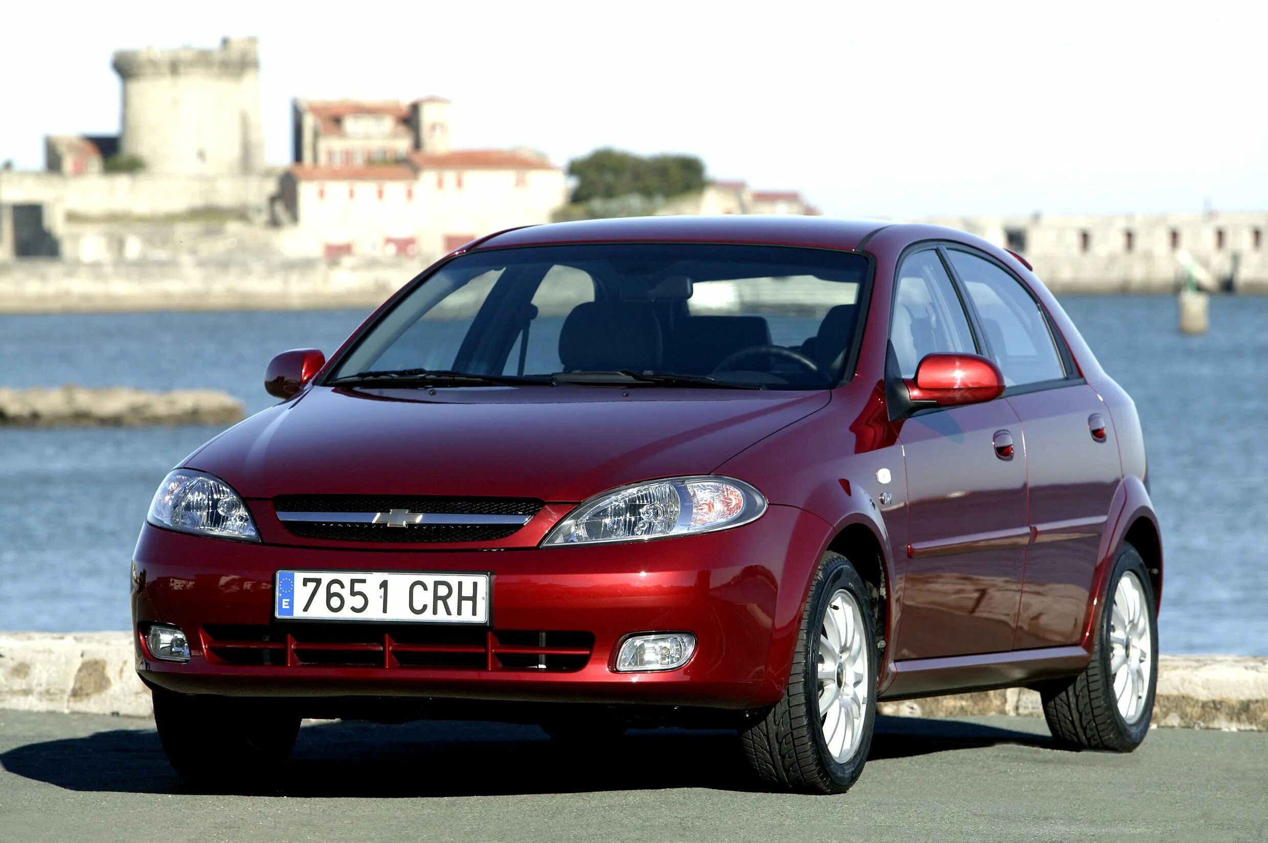 Шевроле Лачетти хэтчбек. Chevrolet Lacetti Hatchback. Шевроле Лачетти 1 поколение. Chevrolet Lacetti хэтчбек (2004 - 2013). Лачетти хэтчбек 1.4 масло