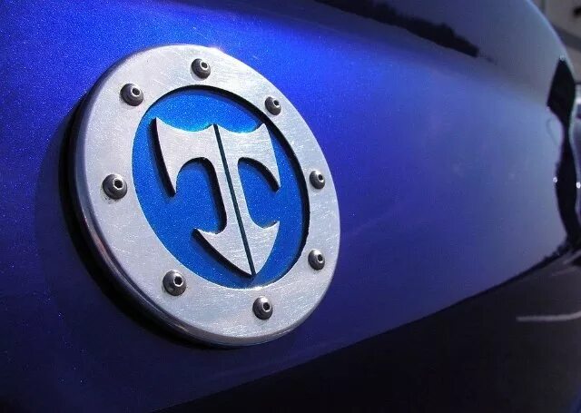 Марка авто с буквой т на эмблеме. Hyundai tiburon gt v6. Машины на букву т. Марка автомобиля т. Хундай с буквой т.