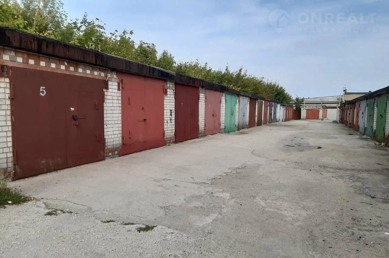 Гараж уфа улица ленина. Гаражи черниковка. Грузовой гараж в уфе. Garage 5 уфа. Капитальный гараж.